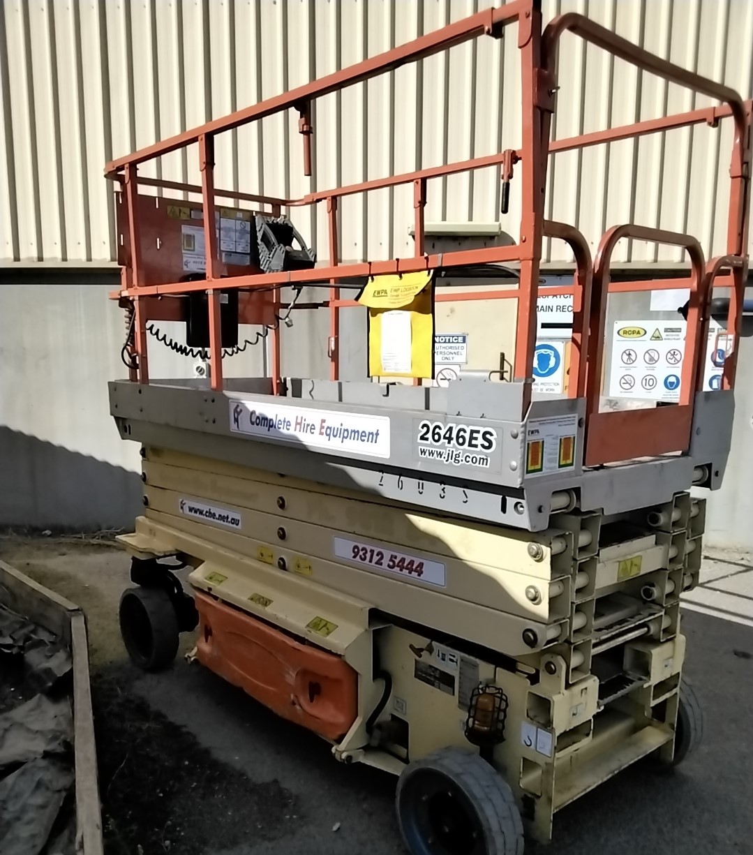26ft Electric Scissor Lift