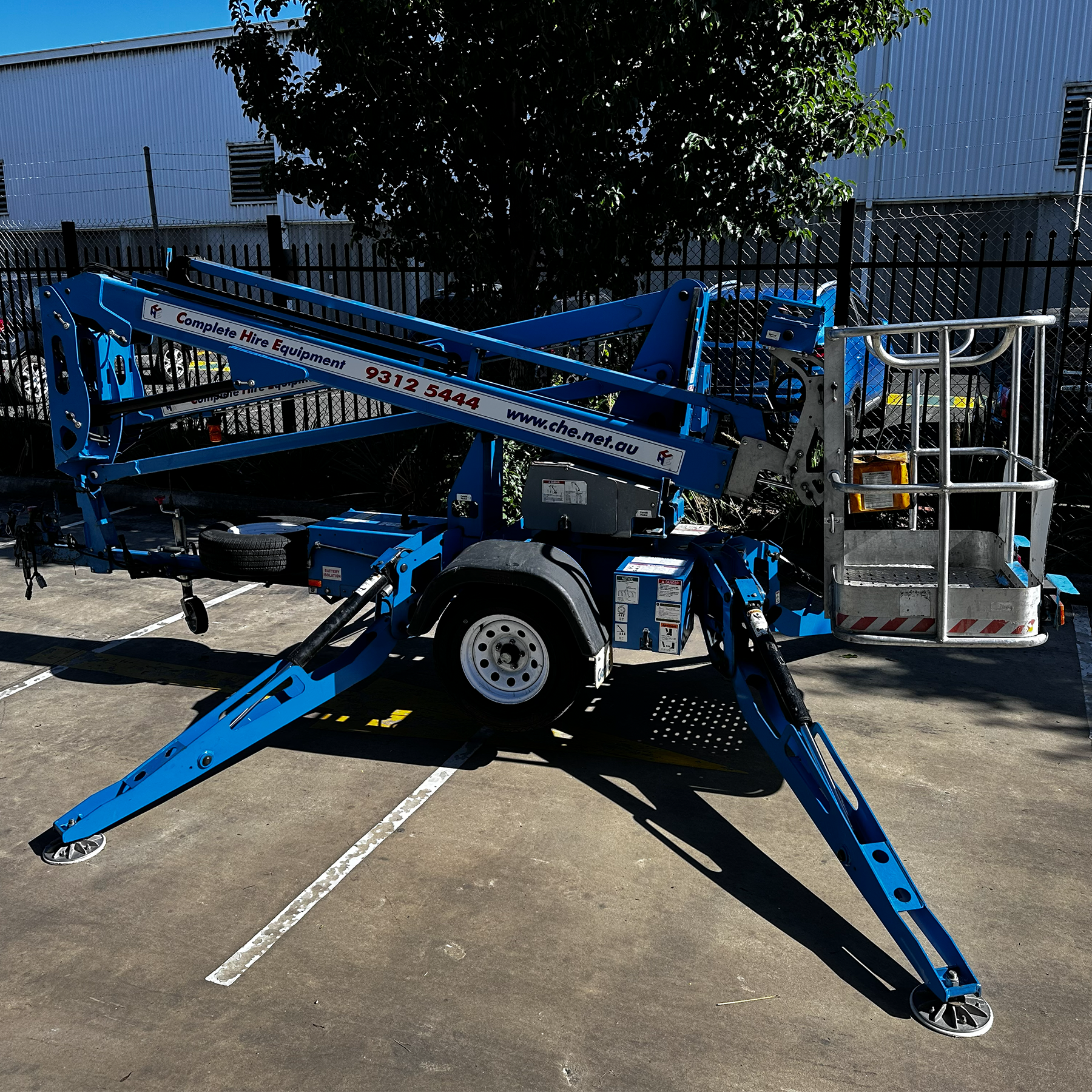 34ft Electric Cherry Picker (Towable) - Image 5