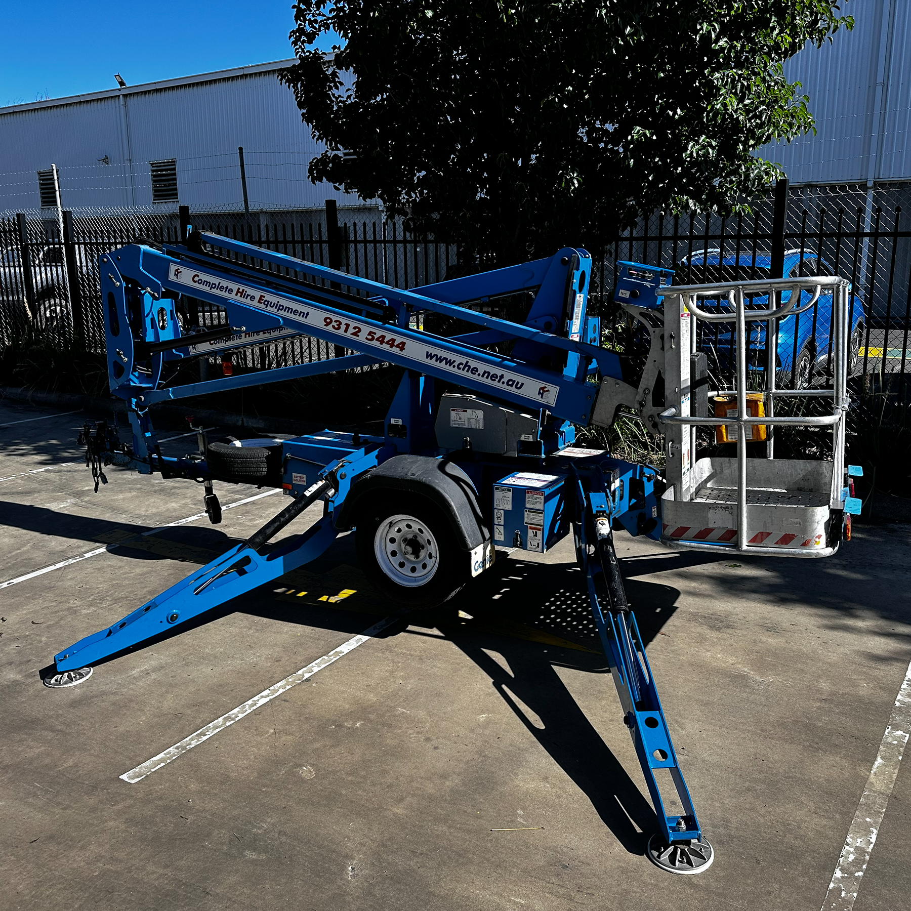 34ft Electric Cherry Picker (Towable) - Image 3
