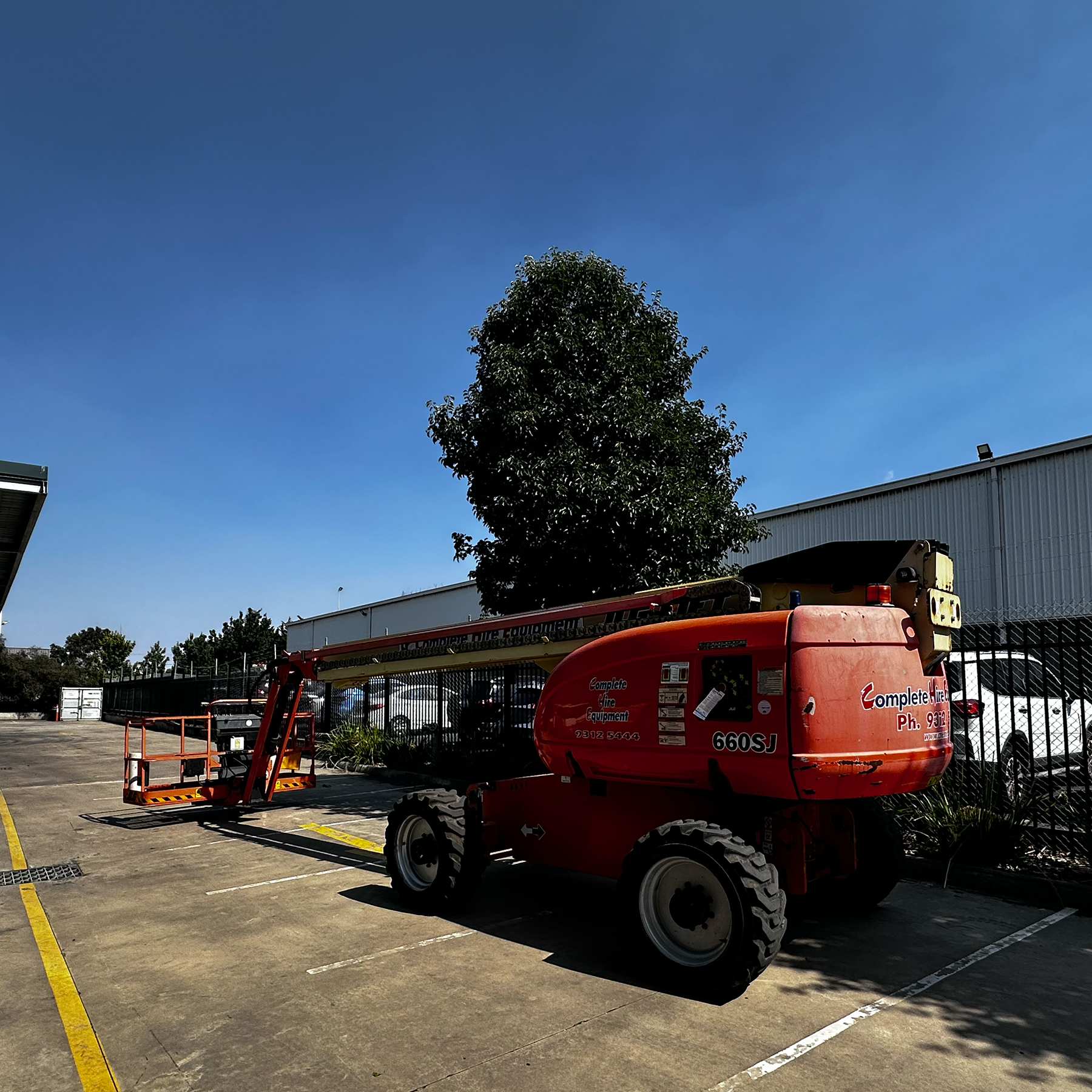 66ft Rough Terrain Diesel Straight Boom Lift - Image 4