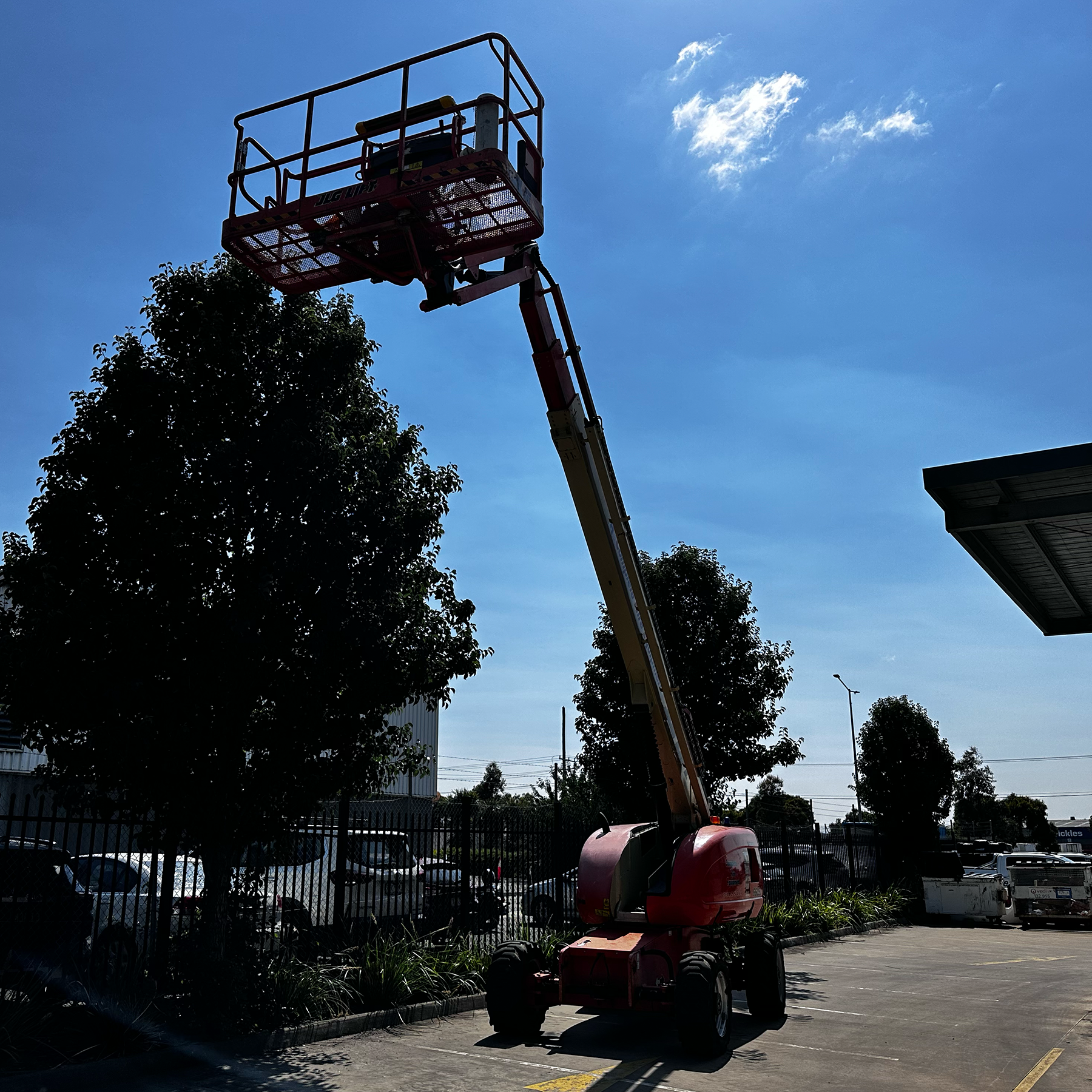 66ft Rough Terrain Diesel Straight Boom Lift - Image 5