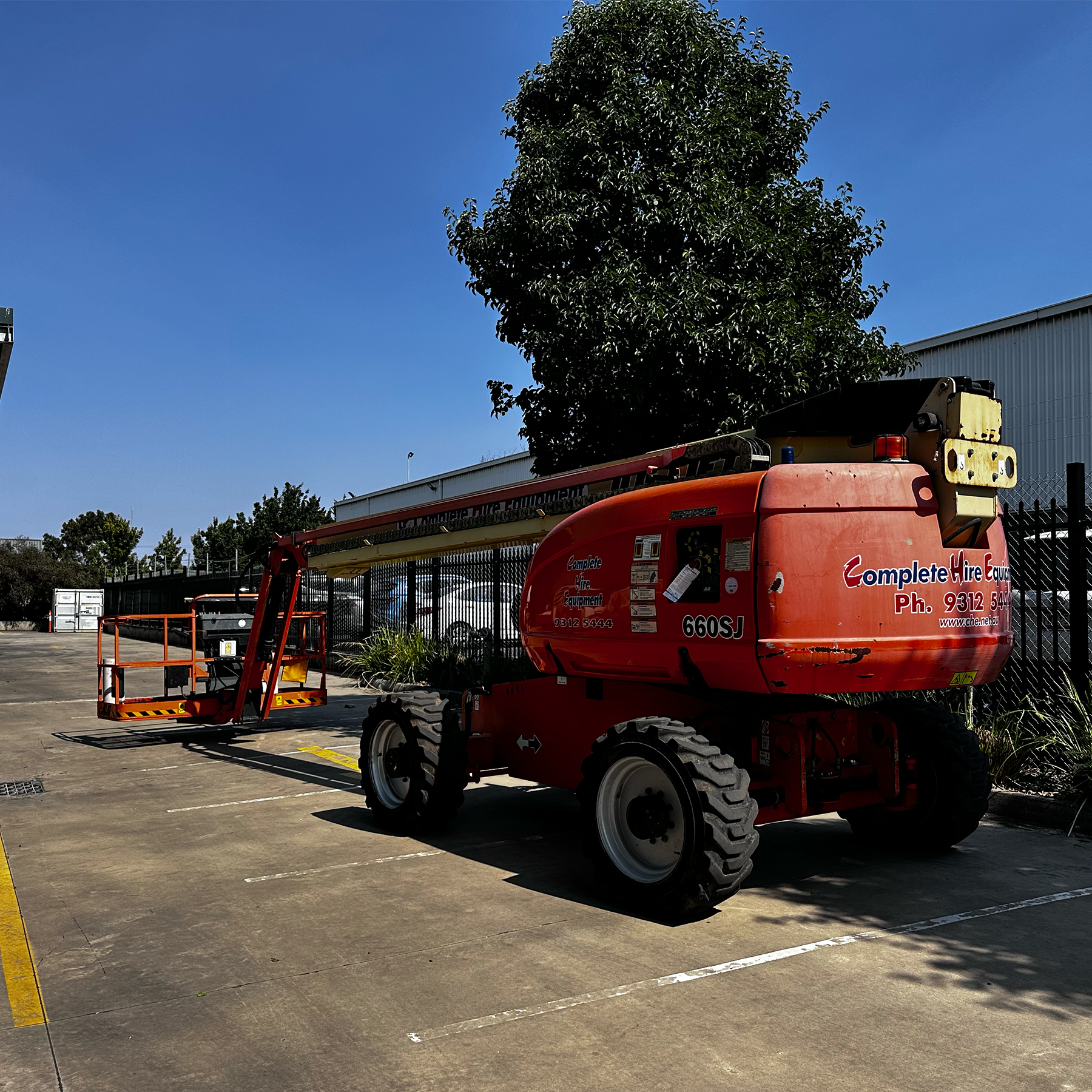 66ft Rough Terrain Diesel Straight Boom Lift - Image 2