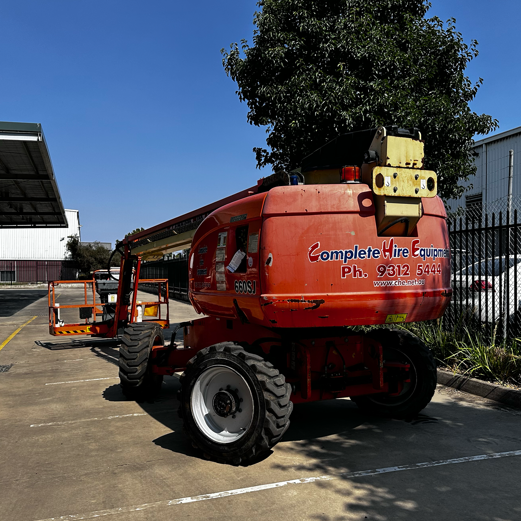 66ft Rough Terrain Diesel Straight Boom Lift - Image 11